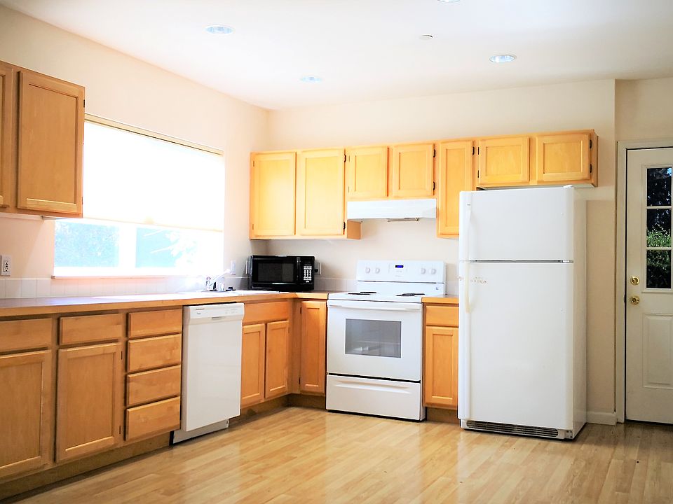 bright south facing apt