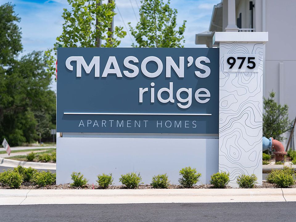 1st image of 975 Pitt St #13-101