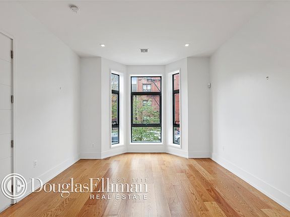 2nd image of 521 Greene Ave