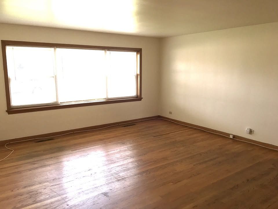 1st image of 10350 Milford St APT 2E