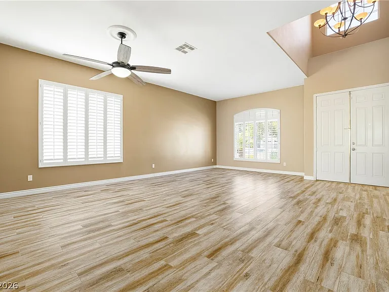 2750 Pine Flat Ct — Photo 7