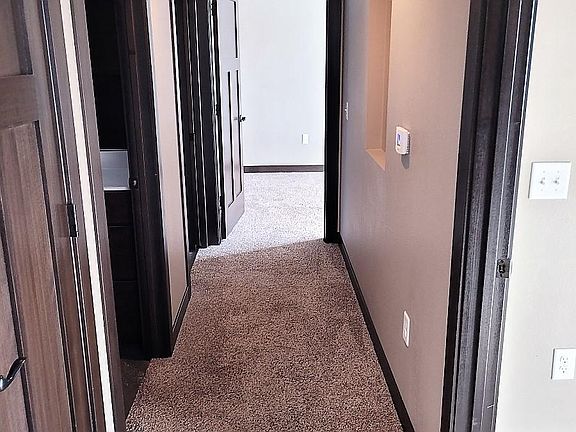 5th image of 1929 Cypress Ct NE #5