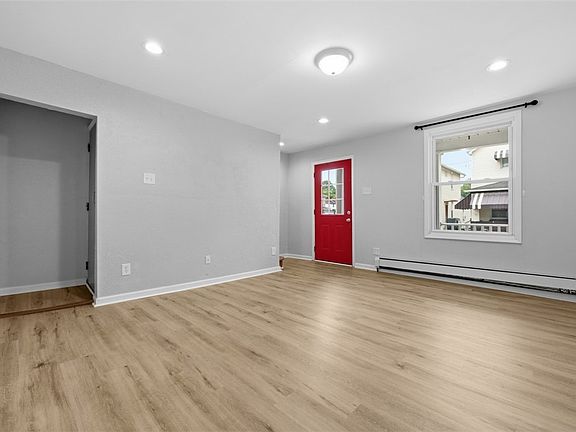 5th image of 519 3rd Ave