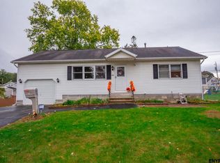 700 Deforest Ave, Schenectady, NY 12303