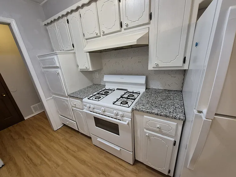 1414 E Boyd St — Photo 4