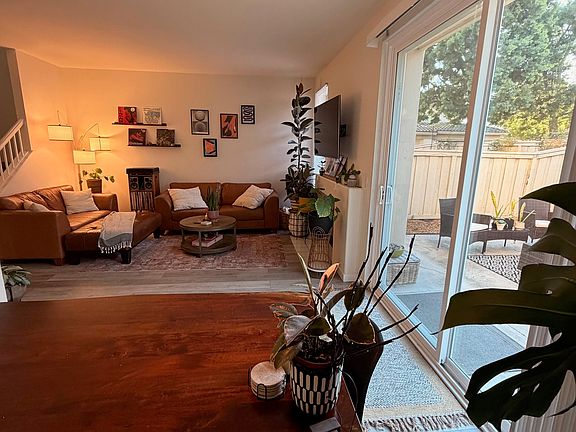 3rd image of 2183 Lago Madero
