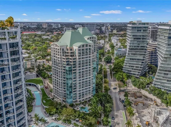 3400 SW 27th Ave APT 605, Miami, FL 33133