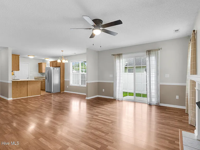 123 Luke Ct — Photo 15