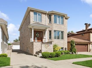 2407 N 79th Ave, Elmwood Park, IL 60707
