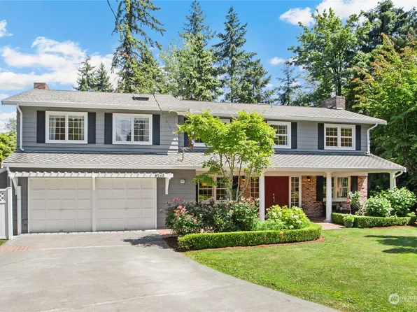 8265 NE 26th Street, Medina, WA 98039