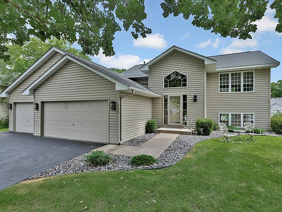 2nd image of 3730 Tower Pond Dr