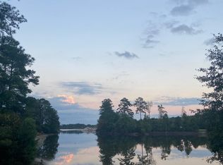 1211 Broad Creek Rd, New Bern, NC 28560