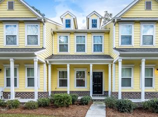217 Bennett Ln, Summerville, SC 29483