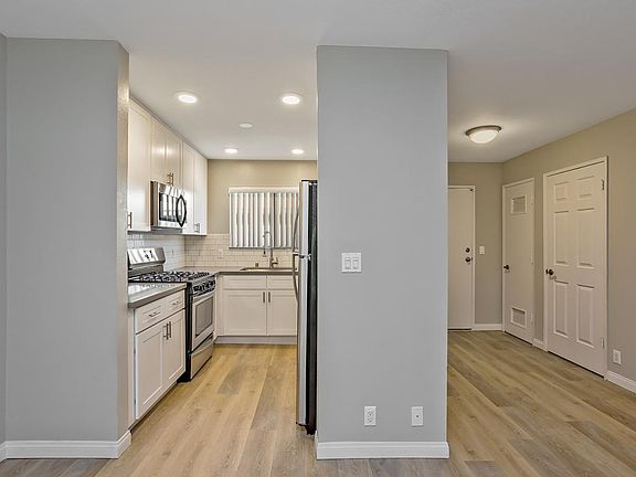 5th image of 2430 N Naomi St APT 112