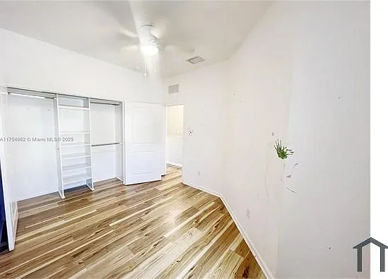 3 bed, 1442 sqft, $3,300 — Photo 2
