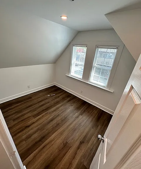 2878 W 8th Ave — Photo 17