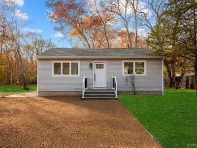 16 Fife Drive, Coram, NY, 11727