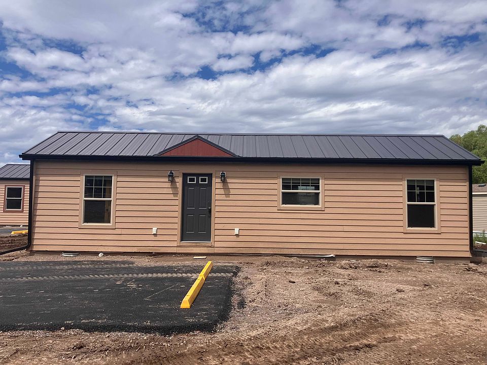 1st image of 111 E Cottonwood Dr #1