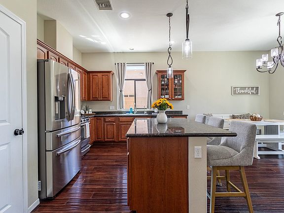 5th image of 3435 W 18th Pl
