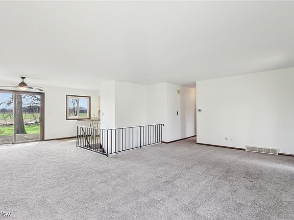 5th image of 2580 Emmons Dr