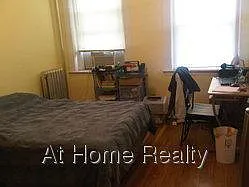 1 bed, 1.0 bath, $2,300 — Photo 1