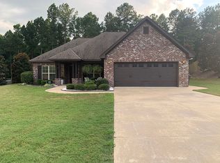 970 Southern Hills Dr, Wetumpka, AL 36093