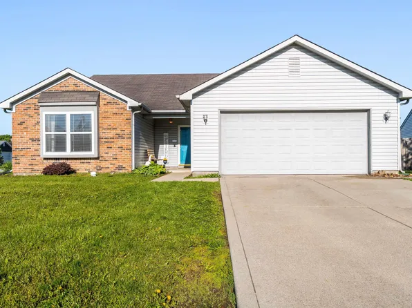 3002 Beachwalk Ln, Kokomo, IN 46902