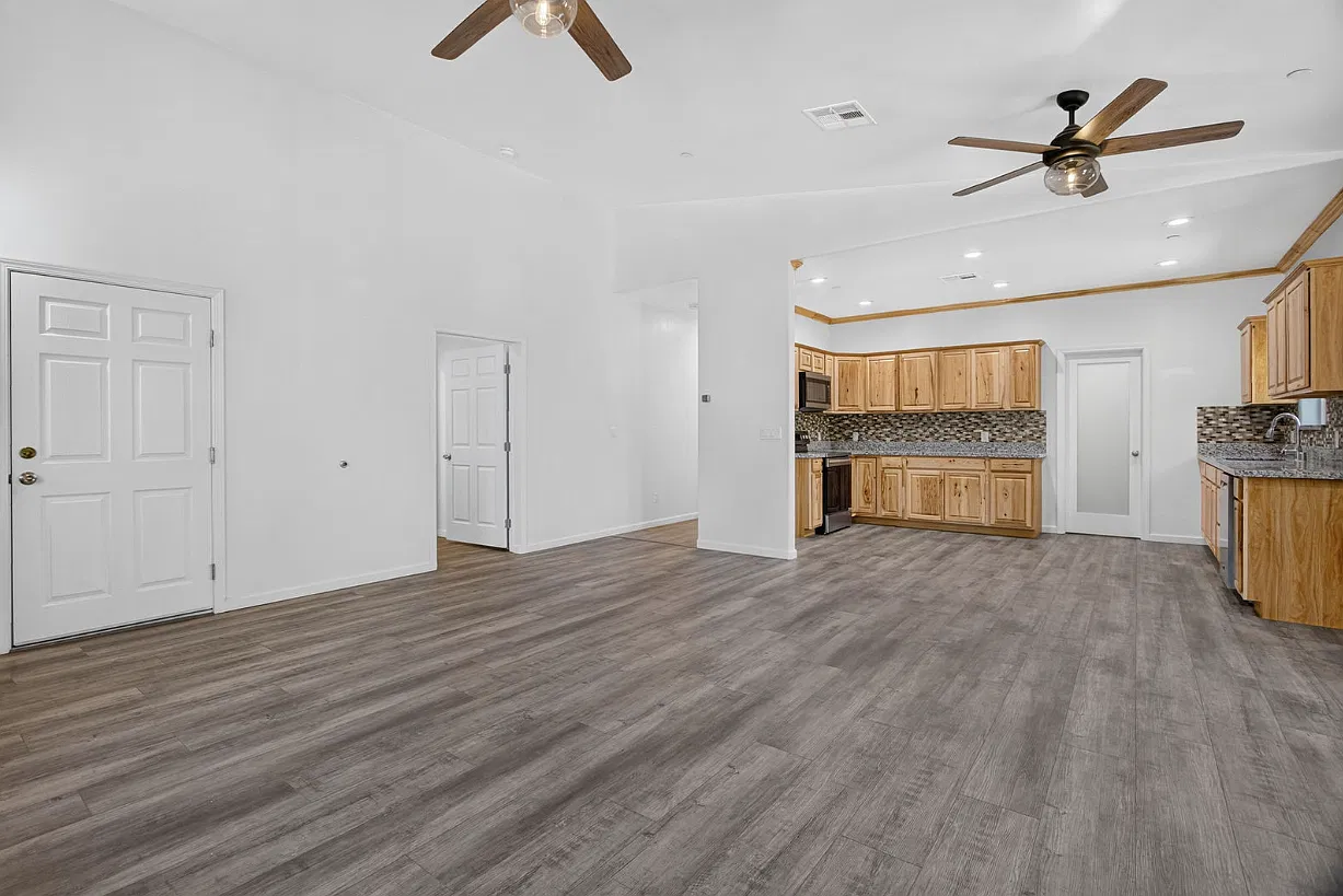2401 Freeman Drive - 1 — Photo 4