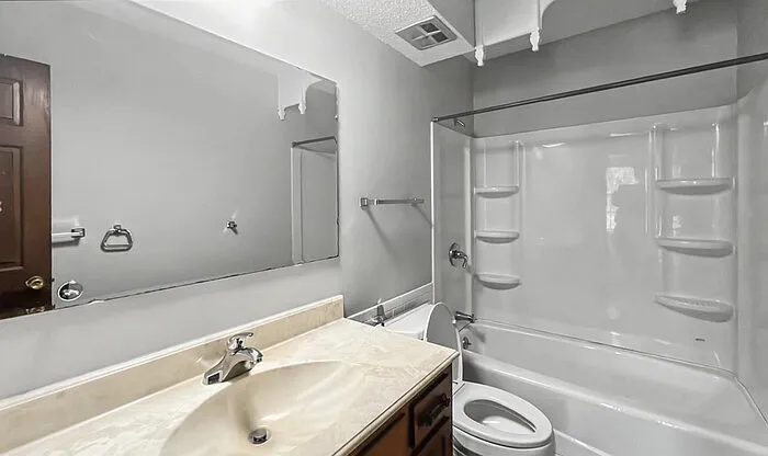 2356 S Crysler Ave — Photo 16