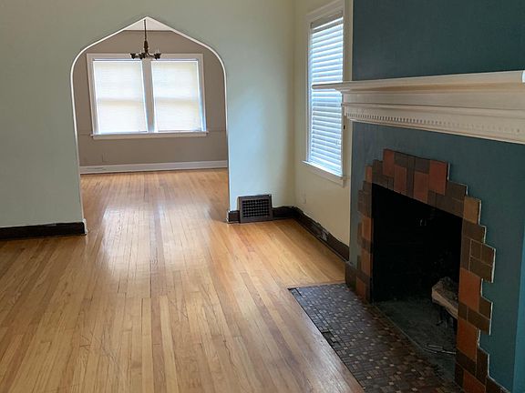 3rd image of 506 S 52nd St