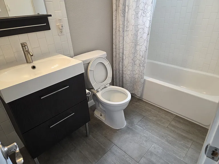 2741 Hazel Ct #2741 — Photo 7