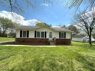 809 Forrest Rd, Pulaski, TN 38478