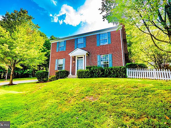 2nd image of 8706 Laurel Valley Ln
