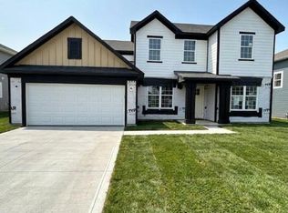 490 Allandale Ave, Westfield, IN 46074