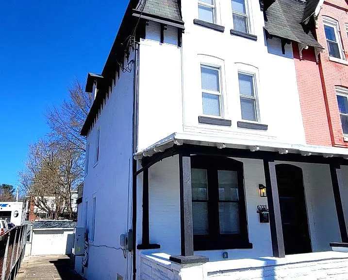 6233 Chew Ave — Photo 2