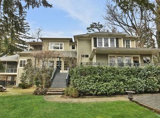 30 S Murray Ave, Ridgewood, NJ 07450