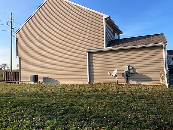 4th image of 311-321 Cedar Holw