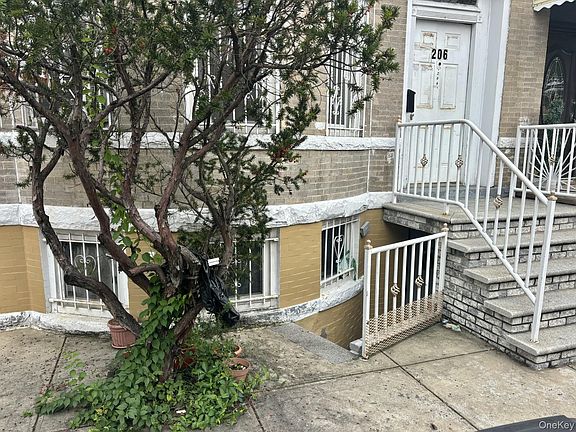 2nd image of 206 Logan Street