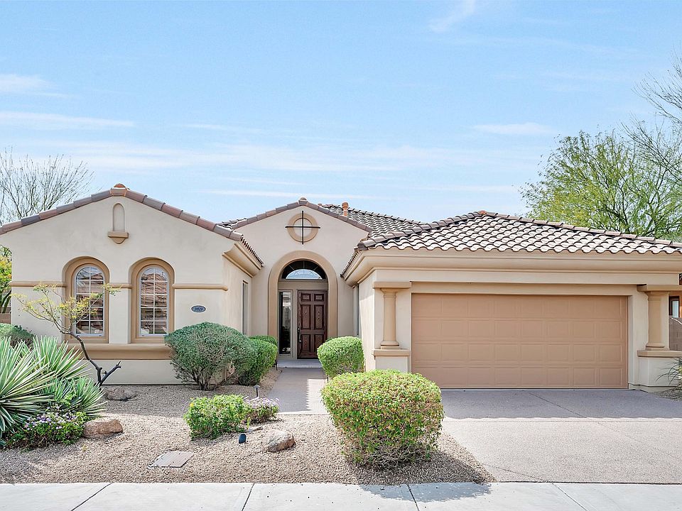 1st image of 3819 E Crest Ln