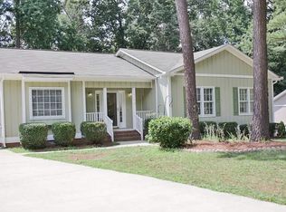 506 Holtz Ln, Cary, NC 27511