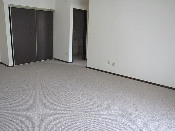 4th image of 7812 Whitney Dr APT 203