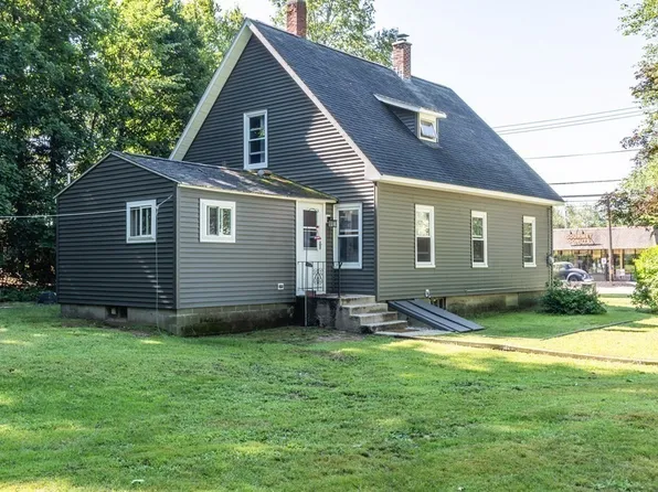 211 Main St, Townsend, MA 01469