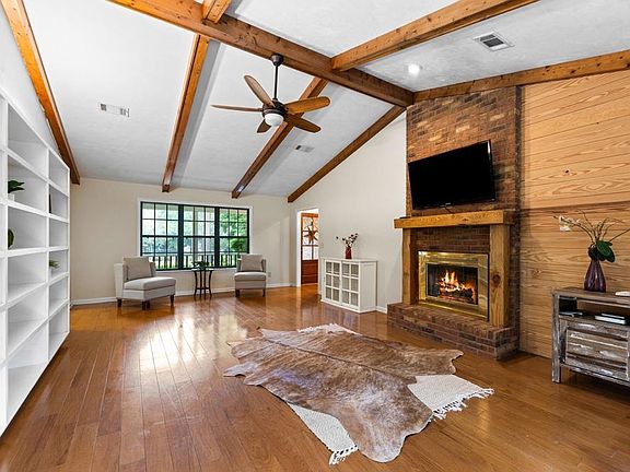 2nd image of 3513 Gallagher Dr