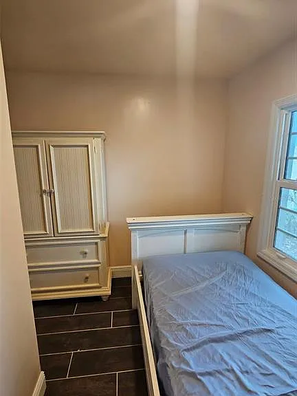 1413 S Warren Ave — Photo 8