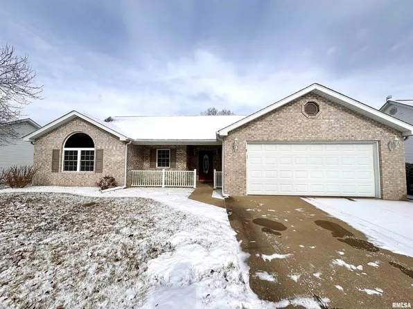 1404 Persimmon Dr, Marion, IL 62959