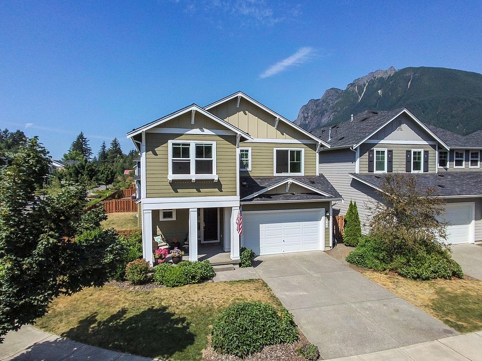 1st image of 960 SE 12th St