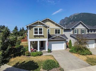 960 SE 12th St, North Bend, WA 98045