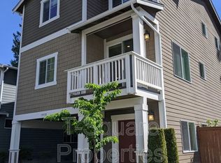 19715 26th Ave W, Lynnwood, WA 98036