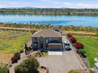 5620 W Sylvester St, Pasco, WA 99301