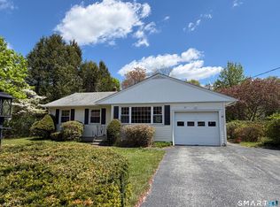 42 Day St, Brooklyn, CT 06234